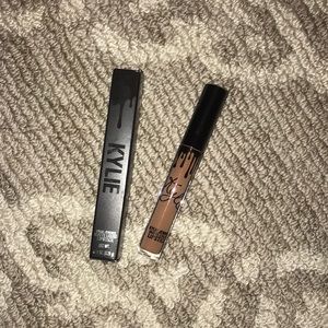 Kylie cosmetics matte liquid lipstick